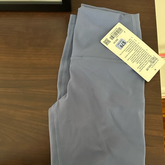Lululemon Wunder Train HR Tight 25” - Picture 3 of 3